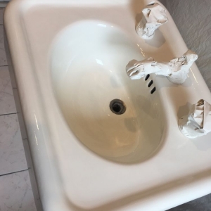 Photo of Elegant Bathtub Reglazing