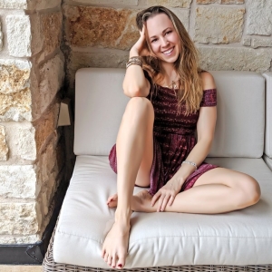 Photo of Nichole Carlson