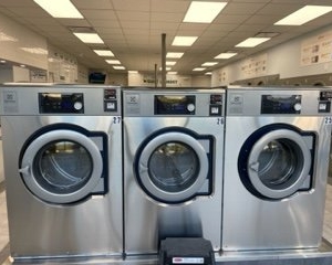 Photo of Giant Laundry - Main Ave