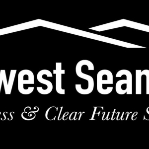 Photo of Midwest Seamless Vinyl Siding