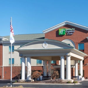 Photo of Holiday Inn Express & Suites Little Rock-West