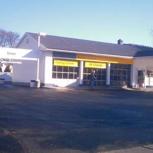 Photo of Salem Shell