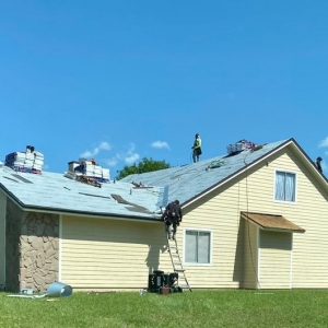 Photo of J&M Roofing Services