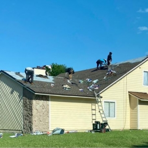 Photo of J&M Roofing Services