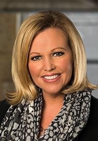 Photo of Maureen Lein at Guaranteed Rate