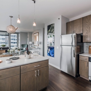 Evanston E2 Apartments