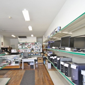 Photo of Chicago Computer Club - Oak Park Store