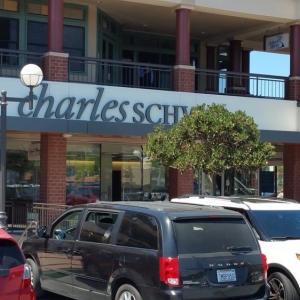 Photo of Charles Schwab