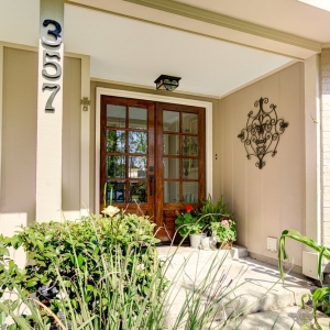 Photo of Doors of Elegance