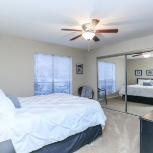 Photo of MacKenzie Pointe Apartments