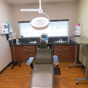 Photo of Nima Massoomi, DMD, MEd, MD facial cosmetic rejuvenation
