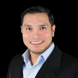 Photo of Javier Silvera For Business And His Knowledge Of The Market