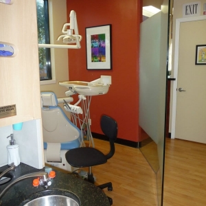 Photo of Melissa Chavez-Grinde, DDS Clinic
