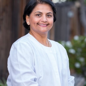 Photo of Ami Desai, DDS Optimal Oral Health
