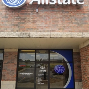Photo of Daniel Cheek: Allstate Insurance with a degree in International Business