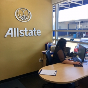 Photo of Courtesy Insurance: Allstate Insurance serving Phoenix Arizona for over 17 years