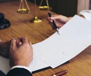 Lincoln Atwood, Holsten, Brown, Deaver, Spier & Israel Law Firm
