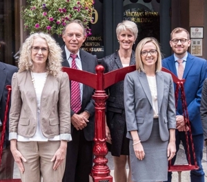 Portland Thomas Coon Newton & Frost epresent people in litigation