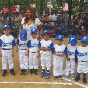 Photo of Thania Salazar: Allstate Insurance providing a superior service to the customers and community