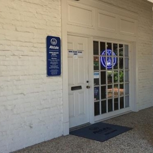 Photo of Debbie Richard: Allstate Insurance  flood and homeowner's insurance