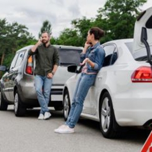 Photo of Edward M. Graves III, Accident and Injury Attorney get you compensation and relieve your legal stress