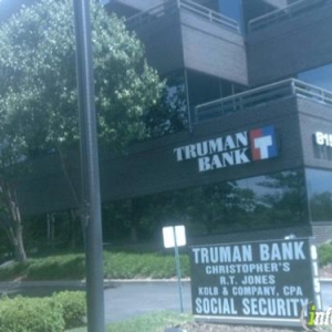 Photo of Waltrip & Schmidt provide a diverse client base of financial institutions