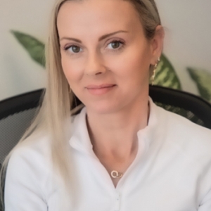 Photo of Shelley Moellenbeck: Allstate Insurance Agent