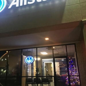 Photo of Liz Underwood: Allstate Insurance Company