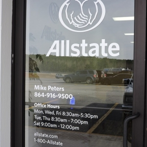 Photo of Michael Peters: Allstate Insurance choosing the right insurance products and services