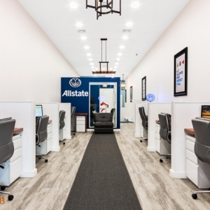 Photo of Karen Valentine: Allstate Insurance Agent