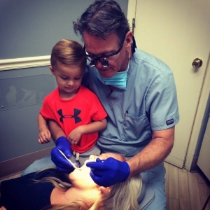 Photo of Barry D Brace DMD & Associates Providing Excellent Family Dentistry Care