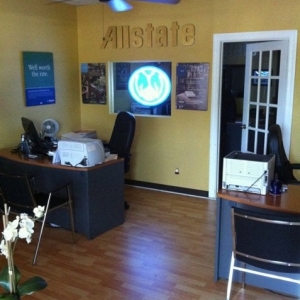 Photo of Jay Esterson: Allstate Insurance Agent