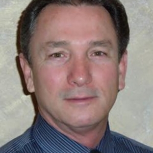 Photo of Mosher, Kirk, AGT your personal Farmers Insurance agent located in Albuquerque