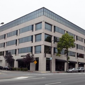 Photo of Charles Schwab