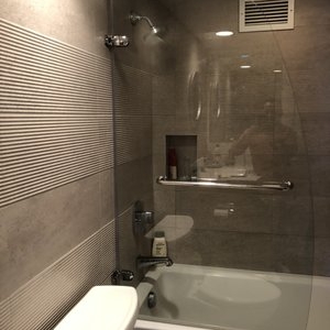 Photo of Glam Construction