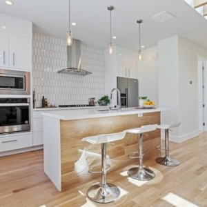 Photo of Mary Macpherson - Compass Real Estate