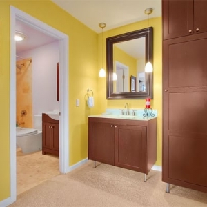 Photo of Woodlake Anchor Property Management