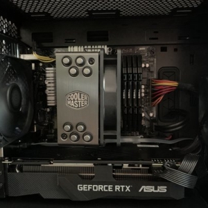 Photo of YY Computer