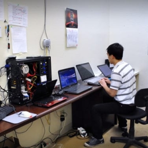 Photo of YY Computer