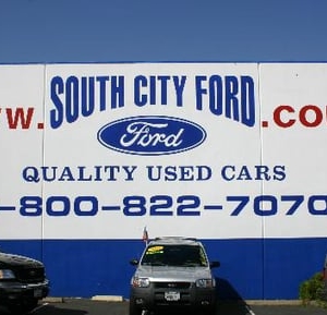 South San Francisco Sarkis Signs