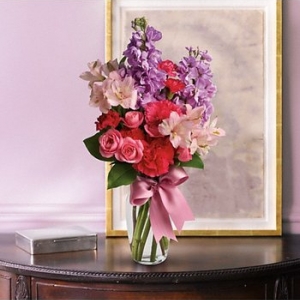 Photo of A University Floral Design