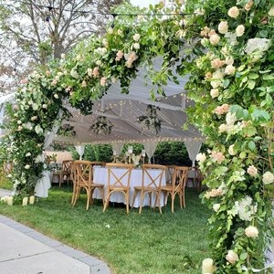 Photo of Pedestals Floral Decorators