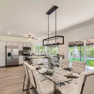 Photo of iSearchDecor
