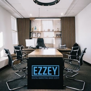 Photo of Ezzey