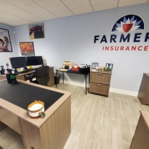 Photo of Farmers Insurance - Hong Trinh
