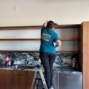 Los Angeles Nancy's Cleaning Service- Commercial And Residential Cleaning