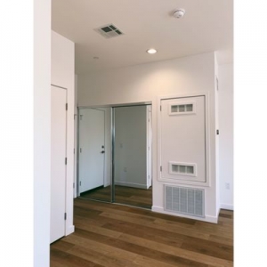 Photo of Maid for LA Cleaning Service