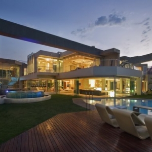 Los Angeles Lavie Construction