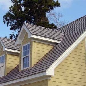 Photo of De Lorenzo's Guaranteed Roofing