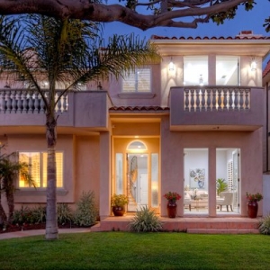 Photo of Hirano Homes Group - Keller Williams